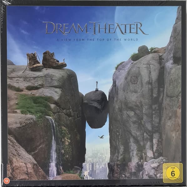 DREAM THEATER – A VIEW FROM THE TOP OF...