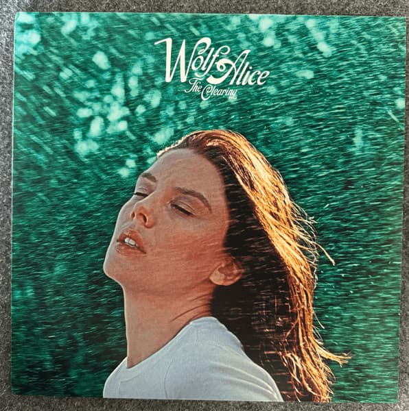 WOLF ALICE – CLEARING