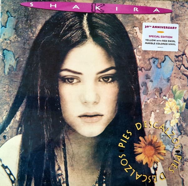 SHAKIRA – PIES DESCALZOS